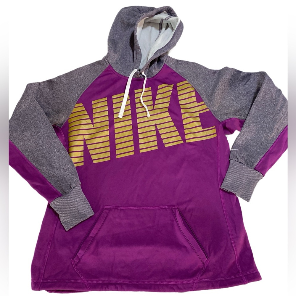 Nike Therma Fit Spellout Logo Hoodie Sweatshirt Purple Gold Womans Size‎ M